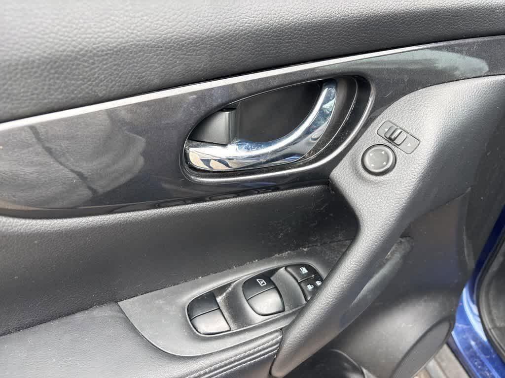 used 2017 Nissan Rogue car, priced at $5,999