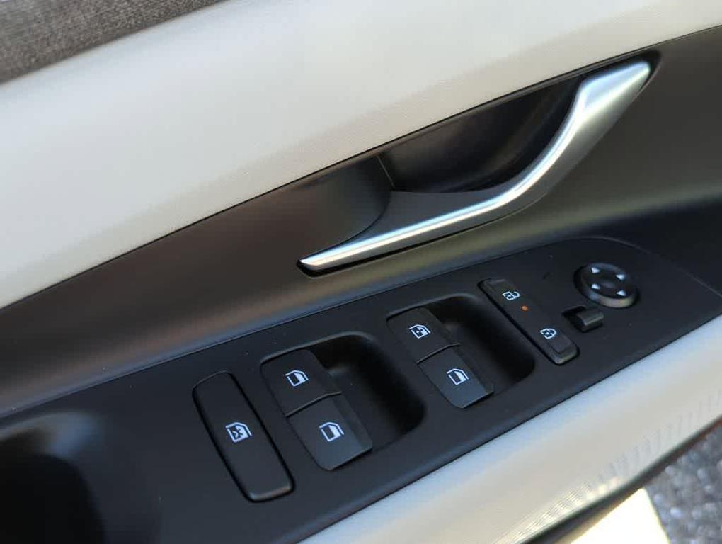 new 2026 Hyundai ELANTRA HEV car, priced at $29,448