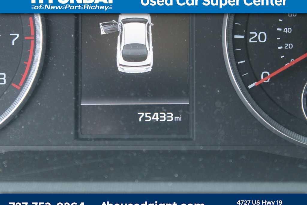 used 2022 Kia K5 car, priced at $17,176