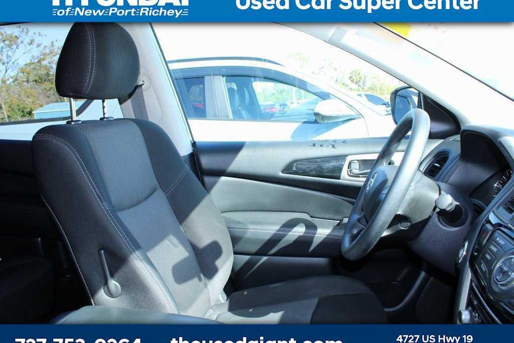 used 2020 Nissan Pathfinder car, priced at $16,851