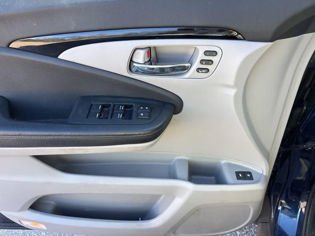 used 2016 Honda Pilot car, priced at $12,998