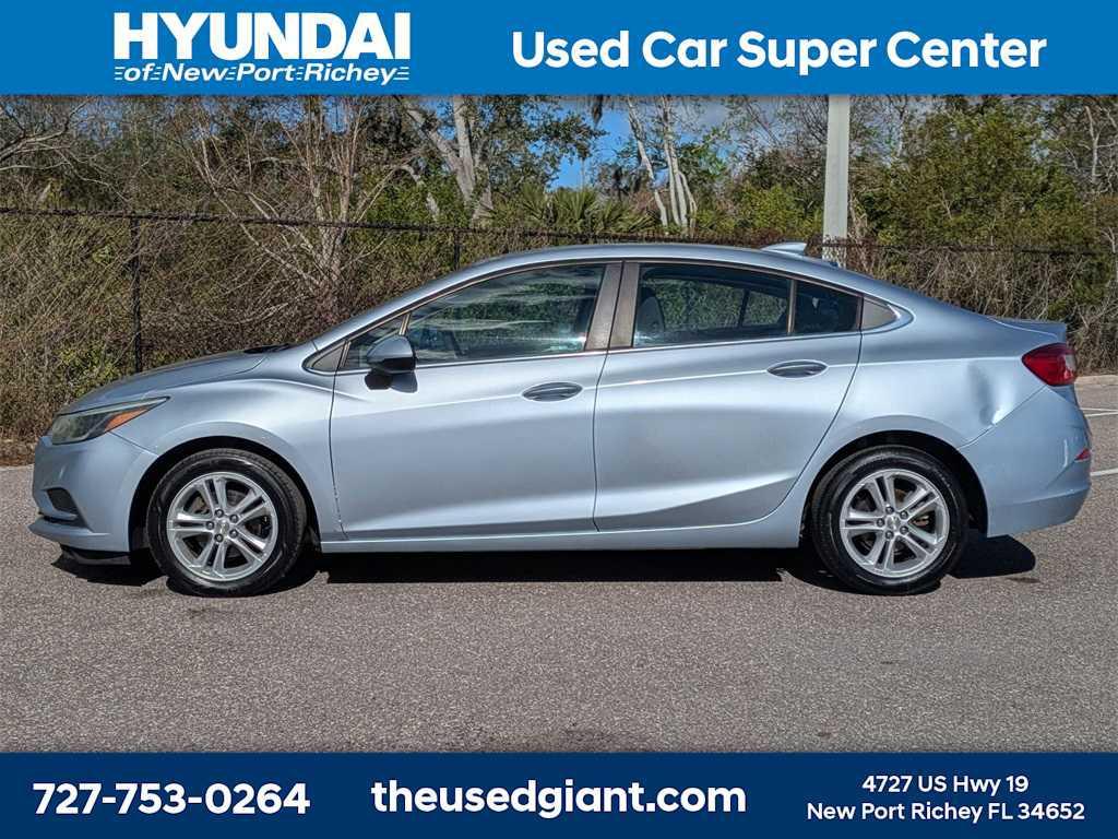 used 2018 Chevrolet Cruze car, priced at $5,625
