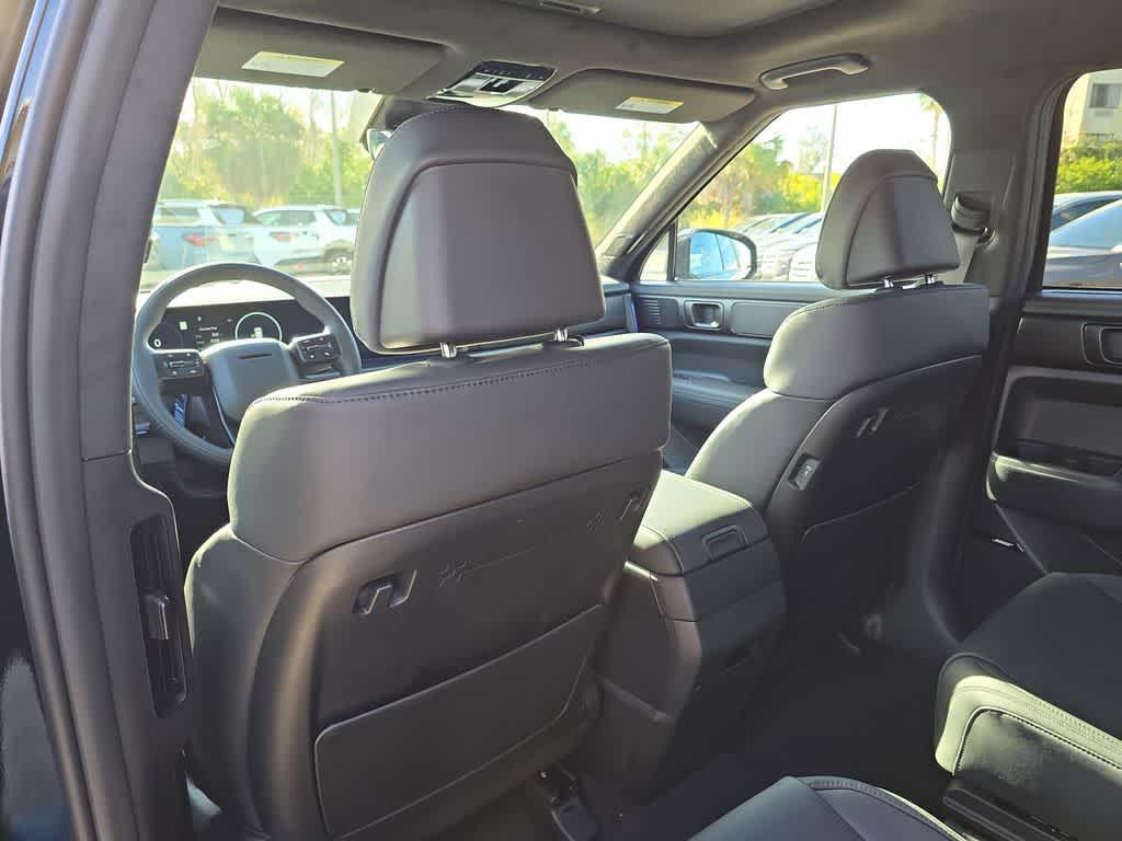 new 2026 Hyundai SANTA FE HEV car, priced at $48,104