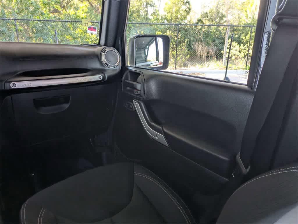 used 2016 Jeep Wrangler Unlimited car, priced at $19,998