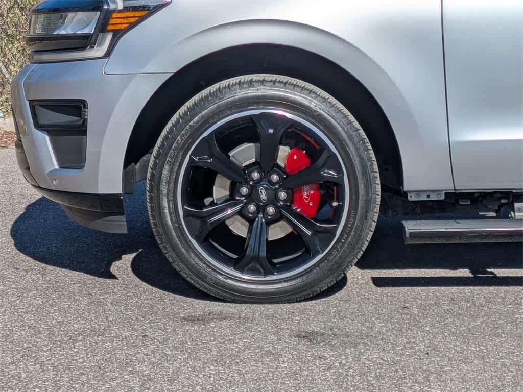 used 2023 Ford Expedition car, priced at $50,998