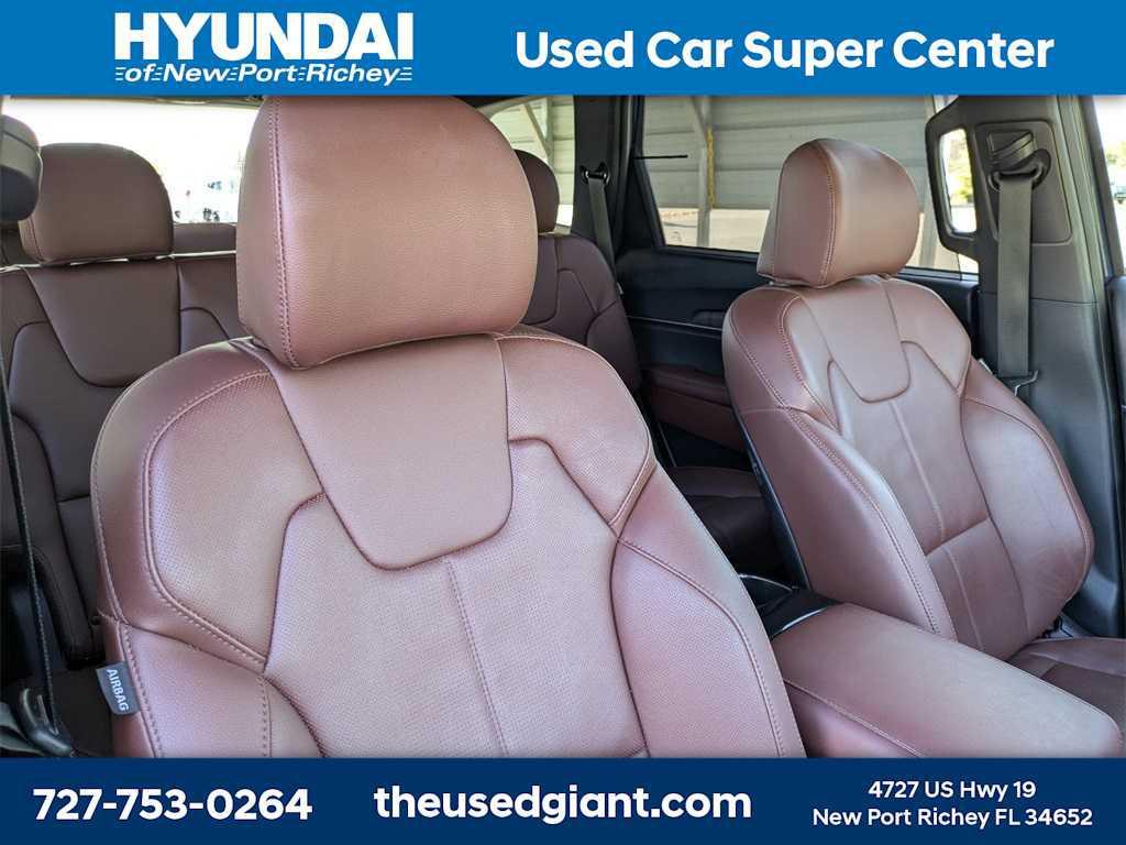 used 2023 Kia Telluride car, priced at $32,708