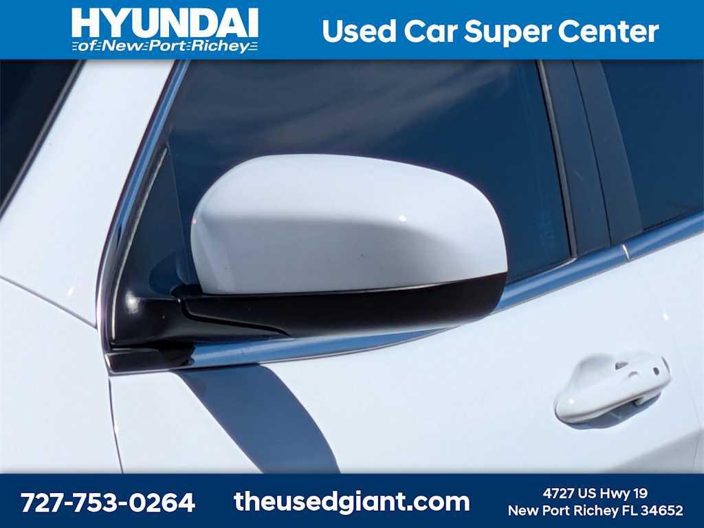 used 2014 Jeep Cherokee car, priced at $9,294