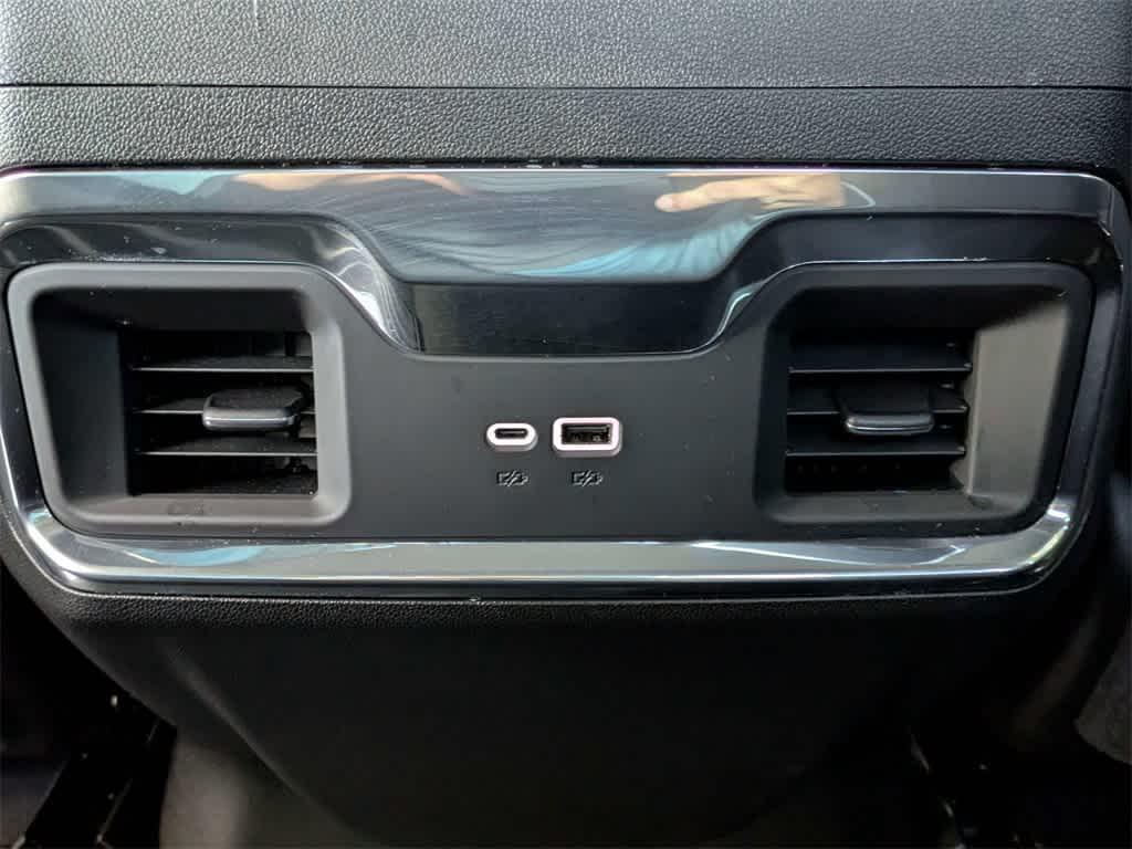 used 2025 GMC Sierra 1500 car, priced at $39,999