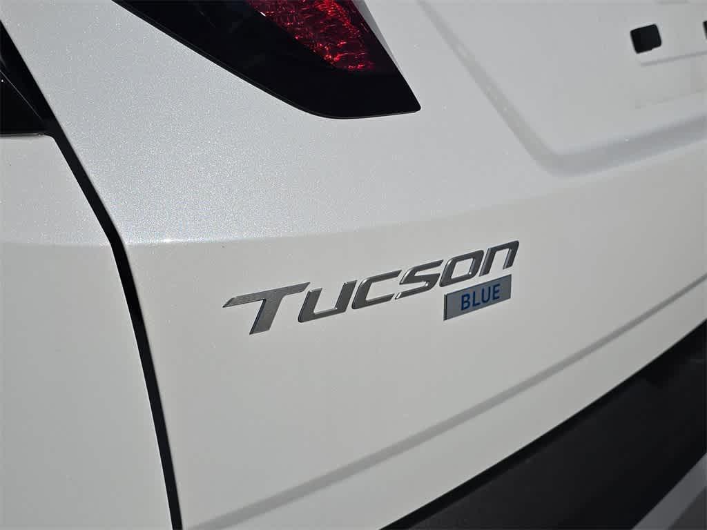 new 2026 Hyundai TUCSON Hybrid car, priced at $34,105