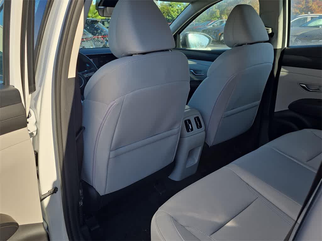 new 2026 Hyundai TUCSON Hybrid car, priced at $34,105