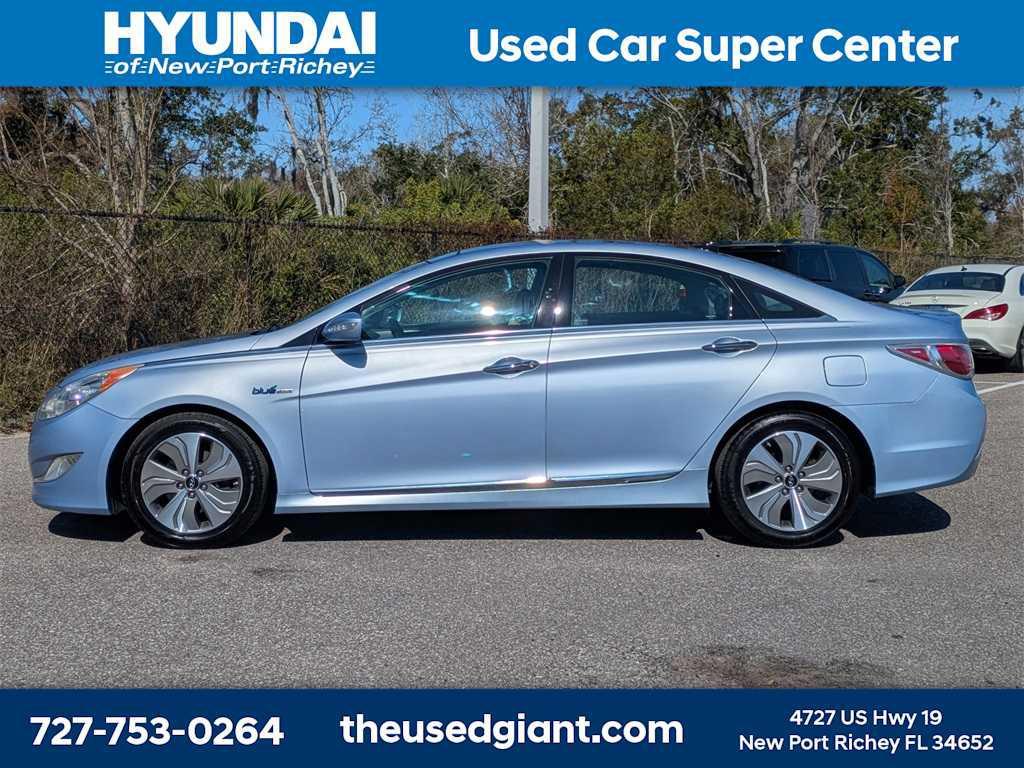 used 2013 Hyundai Sonata Hybrid car, priced at $6,541