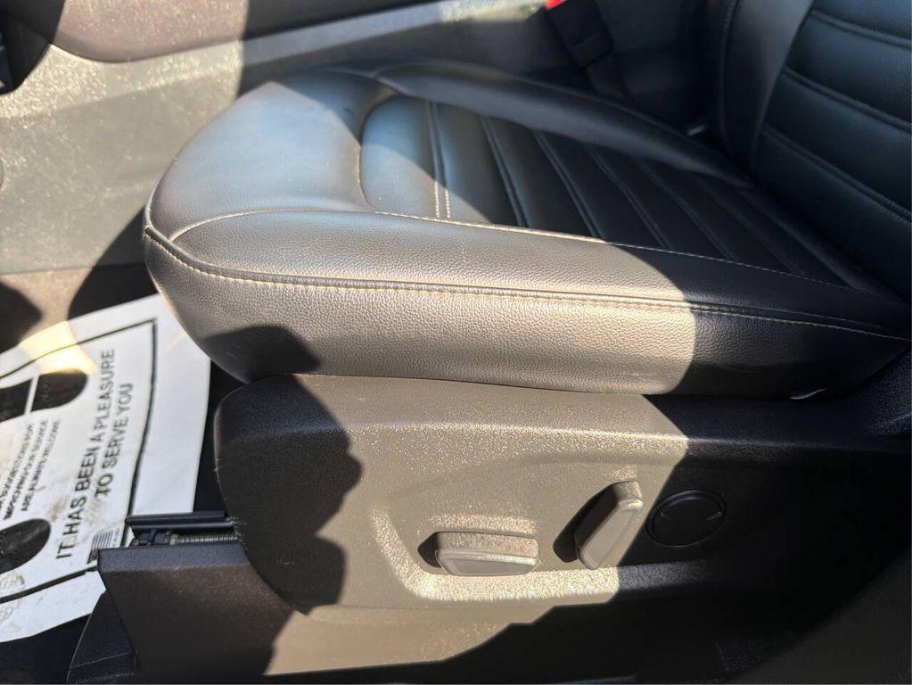 used 2024 Ford Edge car, priced at $22,995