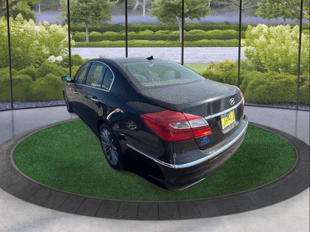 used 2014 Hyundai Genesis car