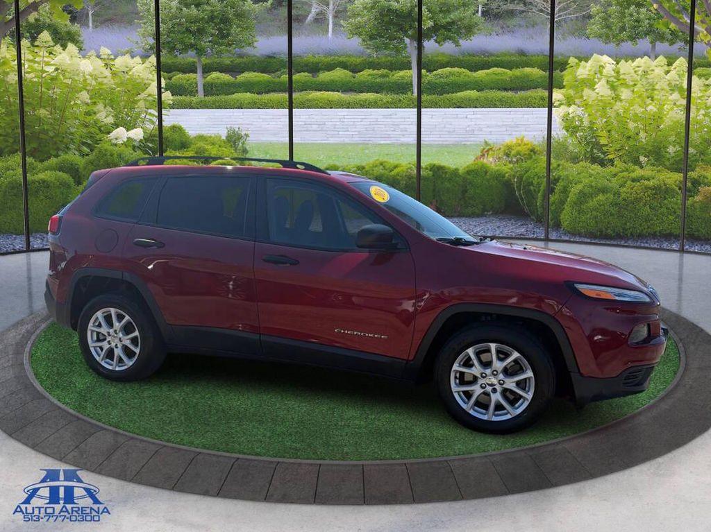 used 2016 Jeep Cherokee car, priced at $10,995