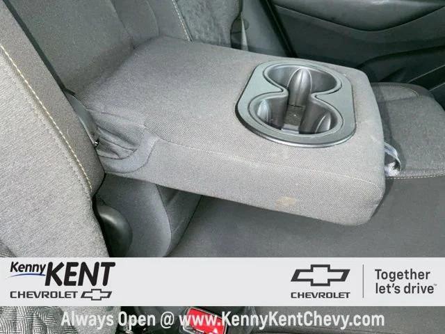 used 2023 Chevrolet Equinox car, priced at $21,514