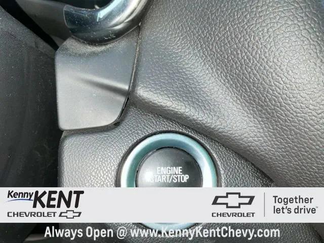 used 2023 Chevrolet Equinox car, priced at $21,514