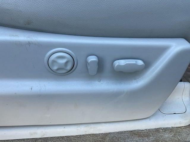 used 2011 Chevrolet Avalanche car, priced at $11,994