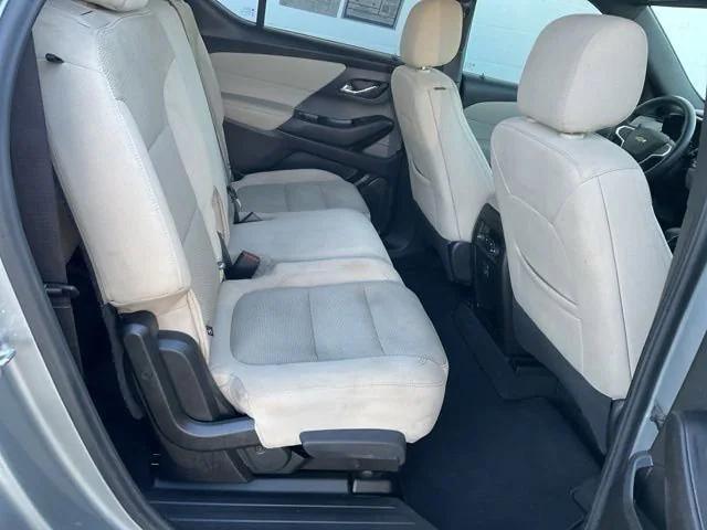 used 2023 Chevrolet Traverse car, priced at $25,169