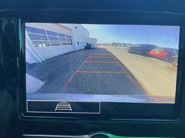 used 2023 Chevrolet Traverse car, priced at $25,169