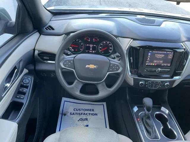 used 2023 Chevrolet Traverse car, priced at $25,169