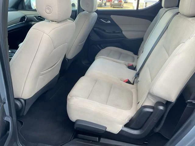 used 2023 Chevrolet Traverse car, priced at $25,169
