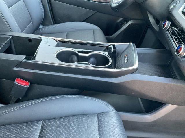 used 2025 Chevrolet Equinox car, priced at $24,153