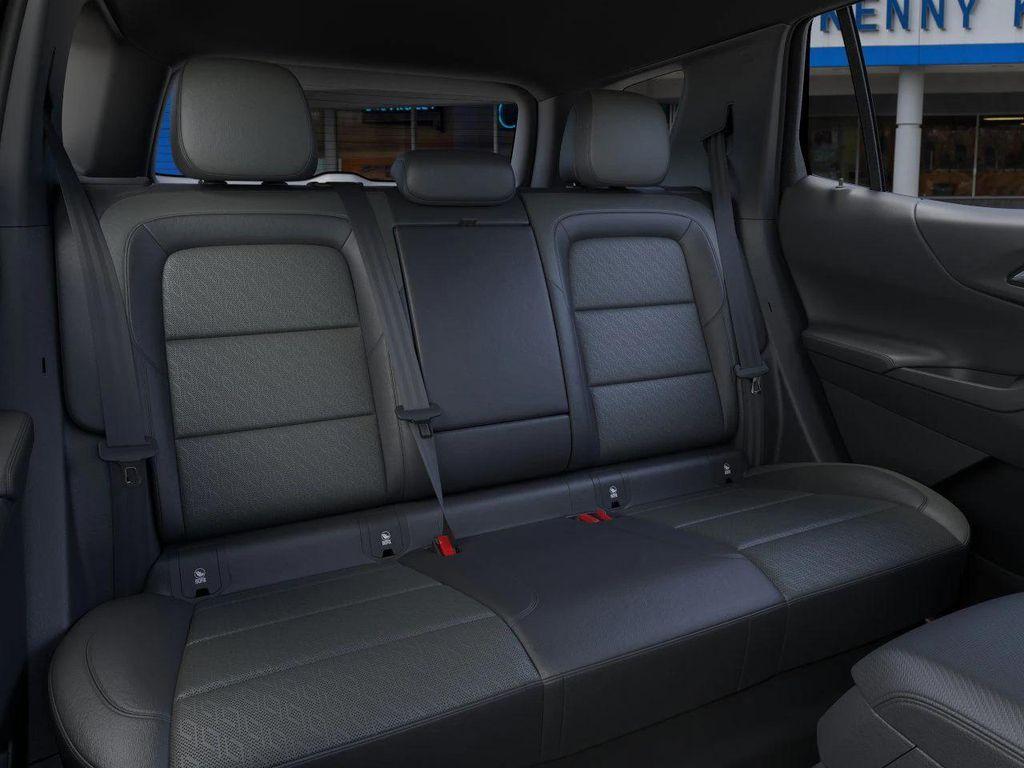 new 2026 Chevrolet Equinox car, priced at $28,450