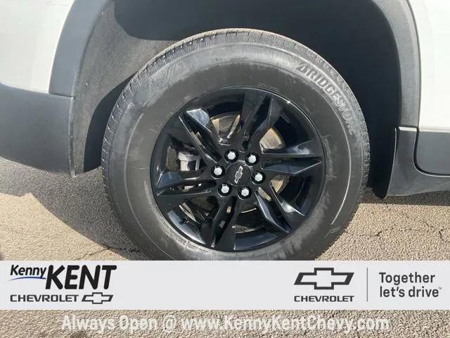 used 2023 Chevrolet Traverse car, priced at $27,749