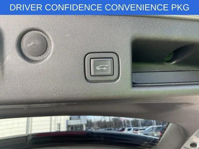 used 2023 Chevrolet Equinox car, priced at $19,860