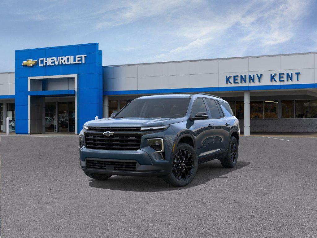 new 2026 Chevrolet Traverse car, priced at $47,270