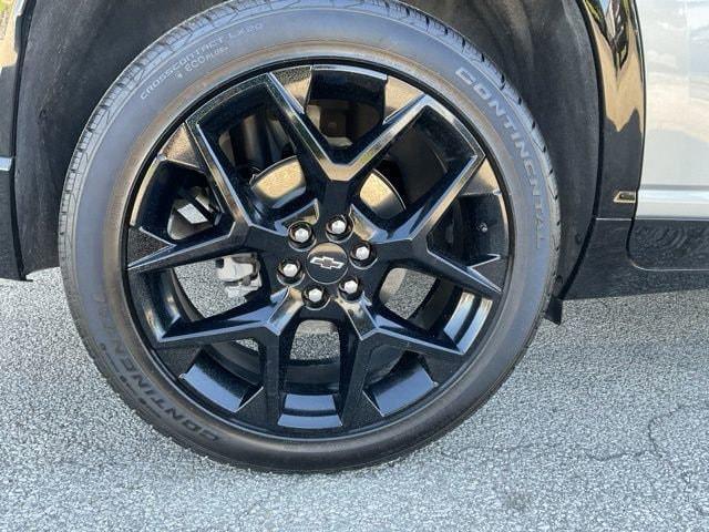 used 2025 Chevrolet Traverse car, priced at $50,970