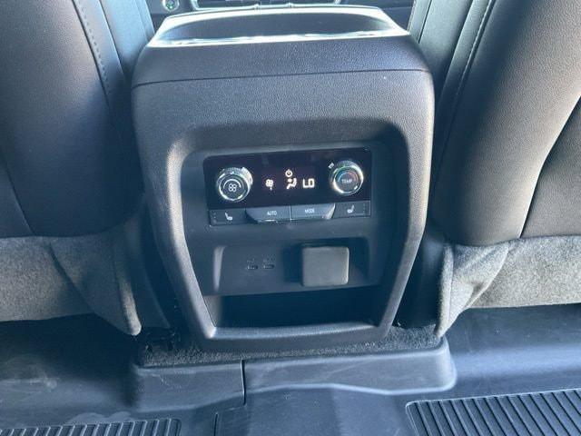 used 2025 Chevrolet Traverse car, priced at $50,970