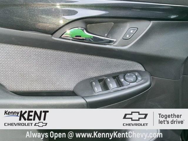 used 2025 Chevrolet TrailBlazer car, priced at $22,466