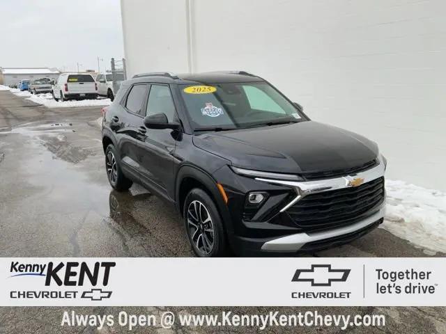 used 2025 Chevrolet TrailBlazer car, priced at $22,466