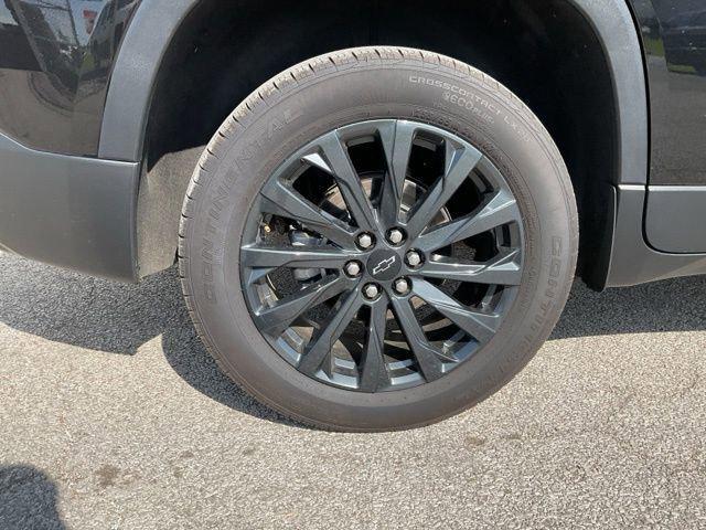used 2024 Chevrolet Traverse car, priced at $33,976