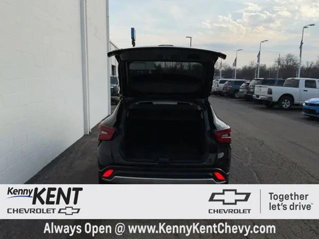 used 2025 Chevrolet Trax car, priced at $21,499