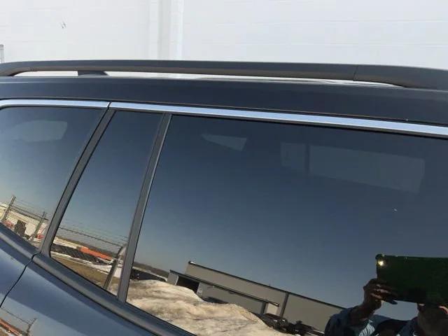 used 2025 GMC Acadia car, priced at $33,862