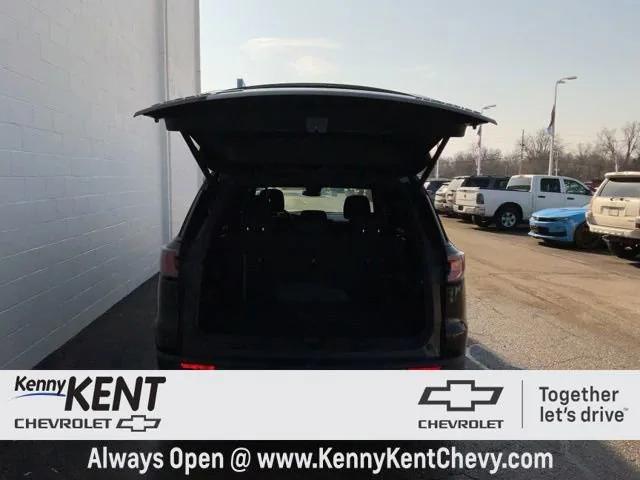 used 2025 GMC Acadia car, priced at $35,747