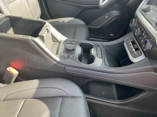 used 2023 GMC Acadia car, priced at $28,724