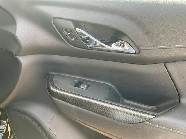 used 2023 GMC Acadia car, priced at $28,724