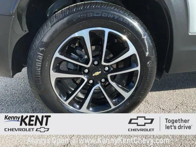 used 2025 Chevrolet TrailBlazer car, priced at $20,371