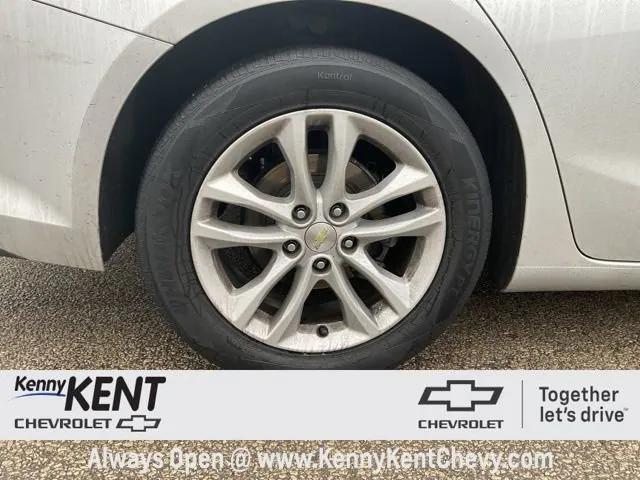 used 2017 Chevrolet Malibu car, priced at $8,988