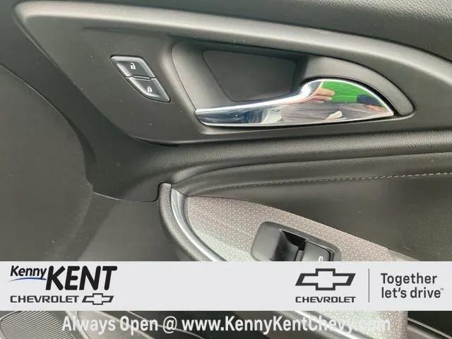 used 2017 Chevrolet Malibu car, priced at $8,988