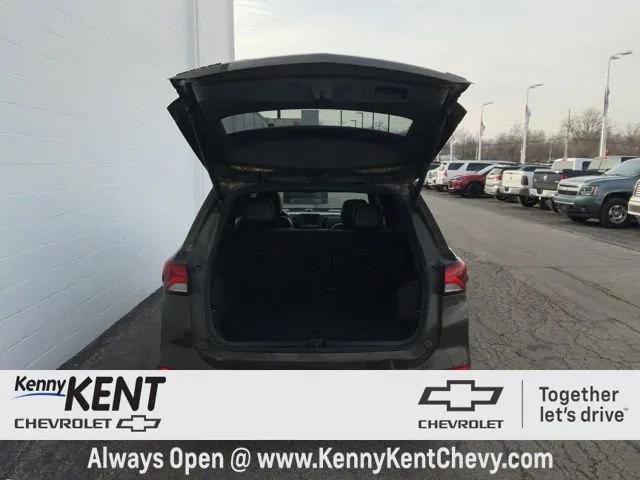 used 2023 Chevrolet Equinox car, priced at $24,945