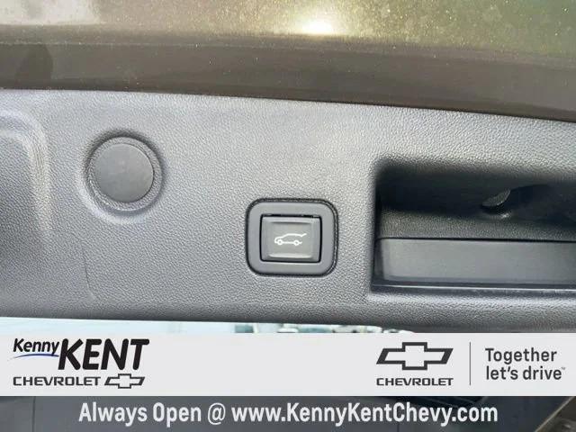 used 2023 Chevrolet Equinox car, priced at $24,945