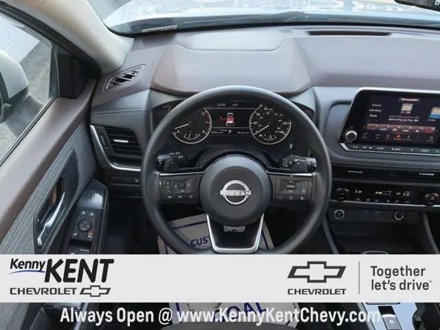 used 2023 Nissan Rogue car, priced at $17,999