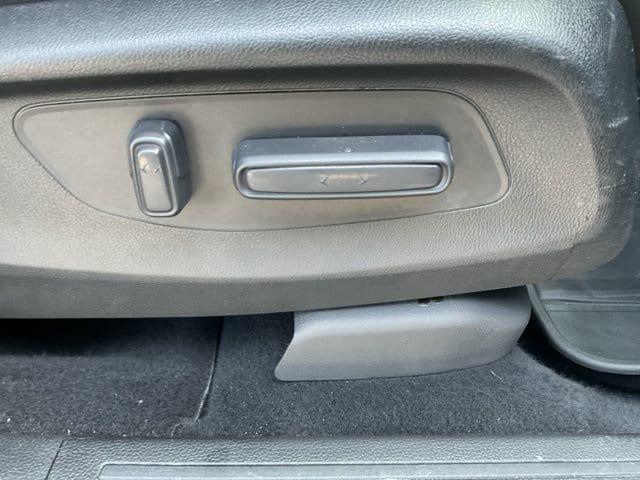 used 2024 Honda CR-V Hybrid car, priced at $28,994