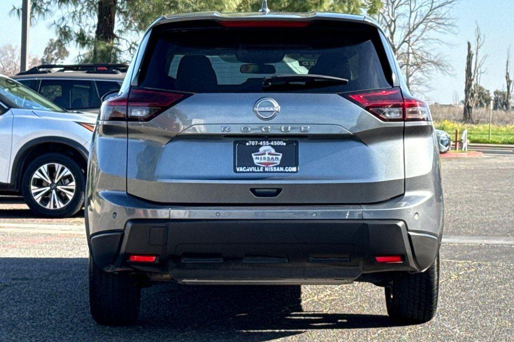 used 2025 Nissan Rogue car, priced at $19,994