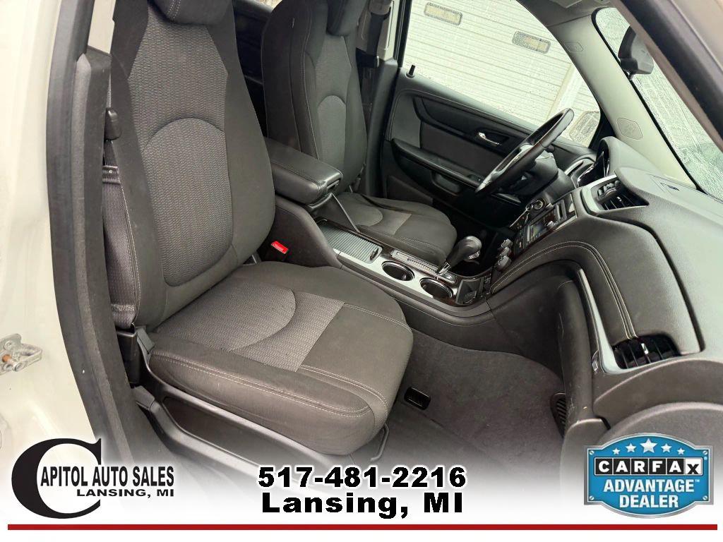 used 2015 Chevrolet Traverse car, priced at $6,995