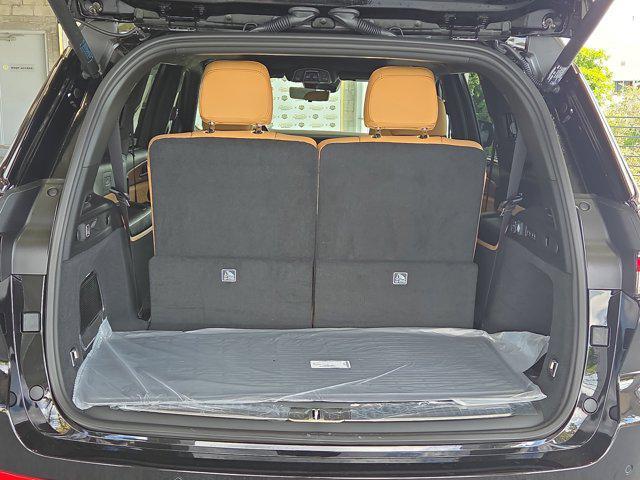 new 2025 Jeep Grand Cherokee L car